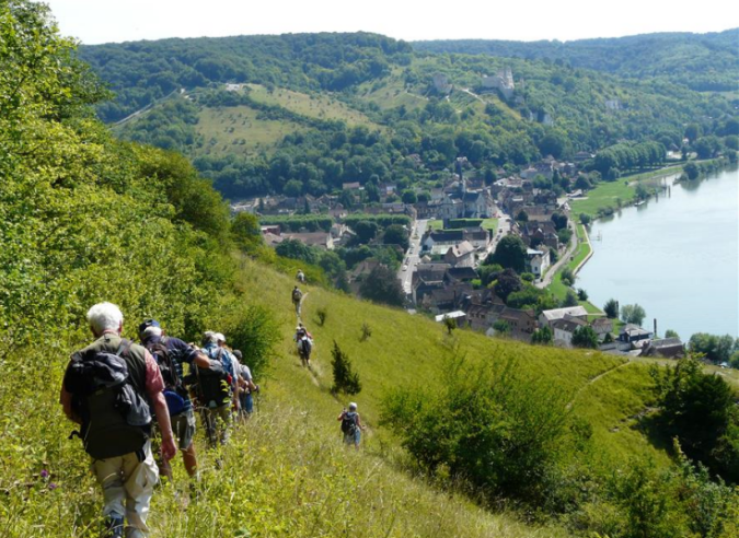 Remonter la Seine à pied : le périple d’Anaïs Dubreuil  