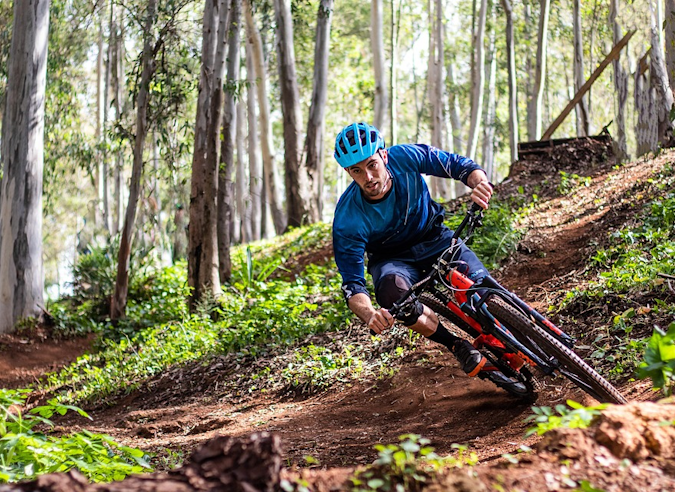 Le VTT en montagne : la pratique sauvage pose problème 