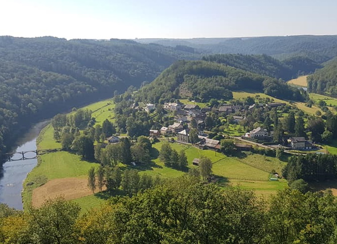 Un nouvel itinéraire de Grande randonnée en Ardenne-Meuse Un nouvel itinéraire de Grande randonnée en Ardenne-Meuse
