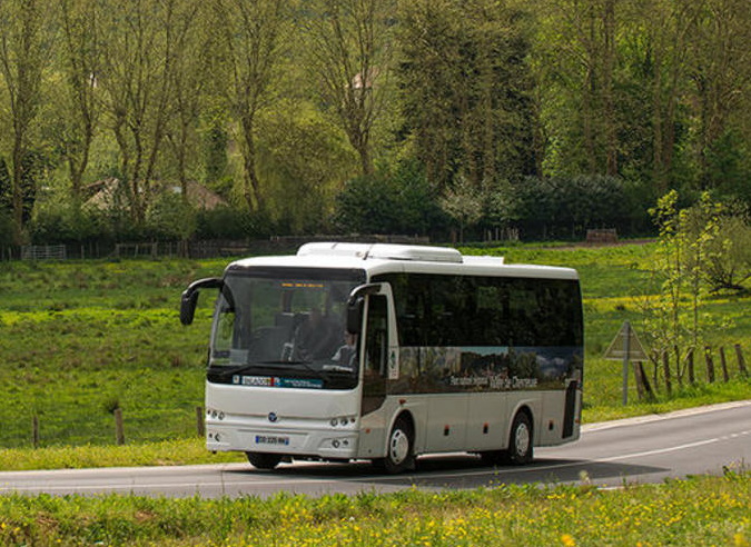 Le Baladobus pour randonner en vallée de Chevreuse Le Baladobus pour randonner en vallée de Chevreuse
