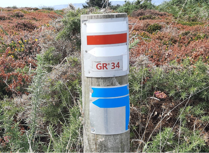 Le sentier littoral breton GR® 34 victime de l’érosion - Reportage de TF1 