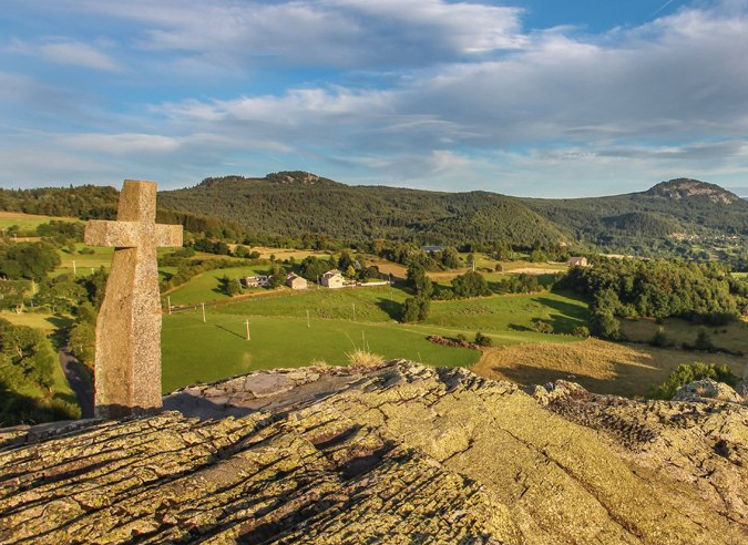 La randonnée en Haute-Loire , un atout touristique de premier ordre