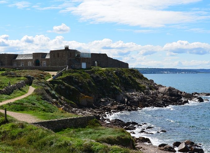 Sécurisation du sentier littoral dans la Manche