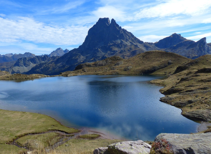 Le bivouac interdit au lac de Gentau à Ayous (Pyrénées atlantiques)