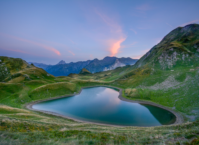 L’accès au lac du Montagnon régulé ( Pyrénées atlantiques ) 