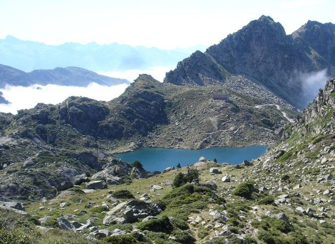 Baignade interdite dans les lacs de montagne du massif de Néouvielle 