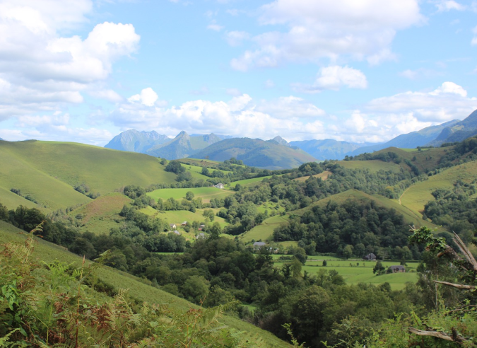 Les trois Grands Itinéraires de la Traversée des Pyrénées : GR® 10, GR® 11 et HRP 