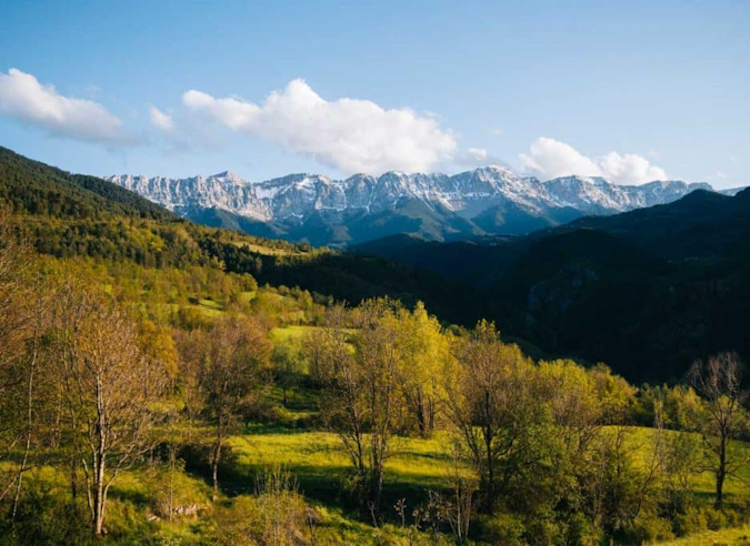 Pyrénées catalanes : randonner dans le Val d’Aran avec la blogueuse Clara Ferrand Pyrénées catalanes : randonner dans le Val d’Aran avec la blogueuse Clara Ferrand