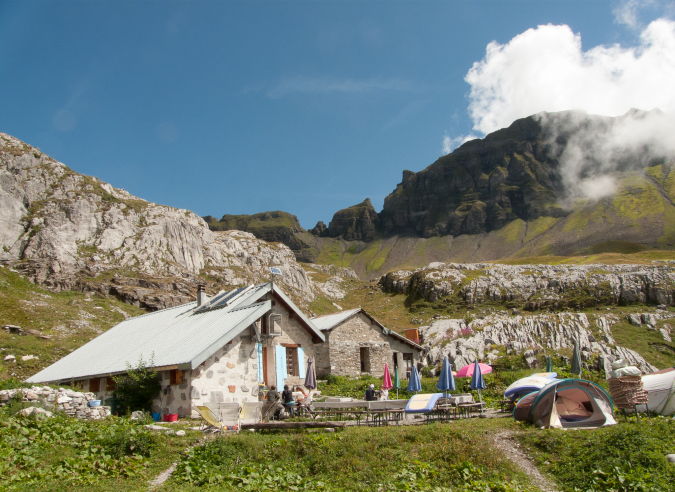 Le refuge de Platé cherche son gardien (Haute-Savoie) Le refuge de Platé cherche son gardien (Haute-Savoie)