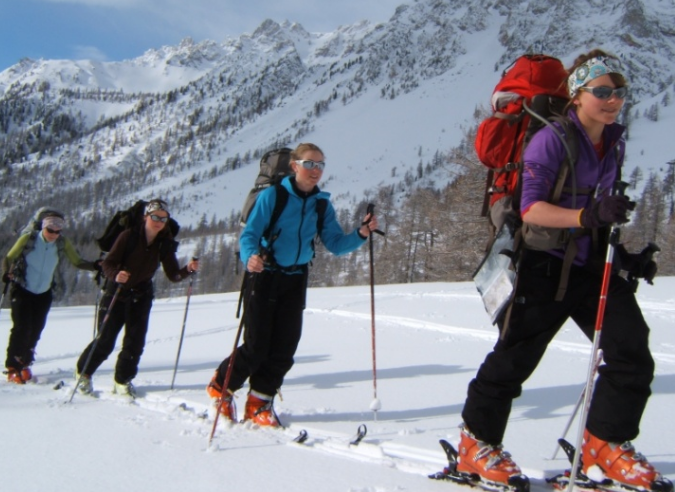 Ski de randonnée : des itinéraires sécurisés en Isère