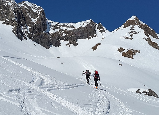 Le ski de randonnée dans les Pyrénées Le ski de randonnée dans les Pyrénées