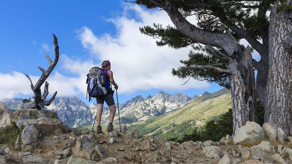 La Corse à pied s’affiche en librairie